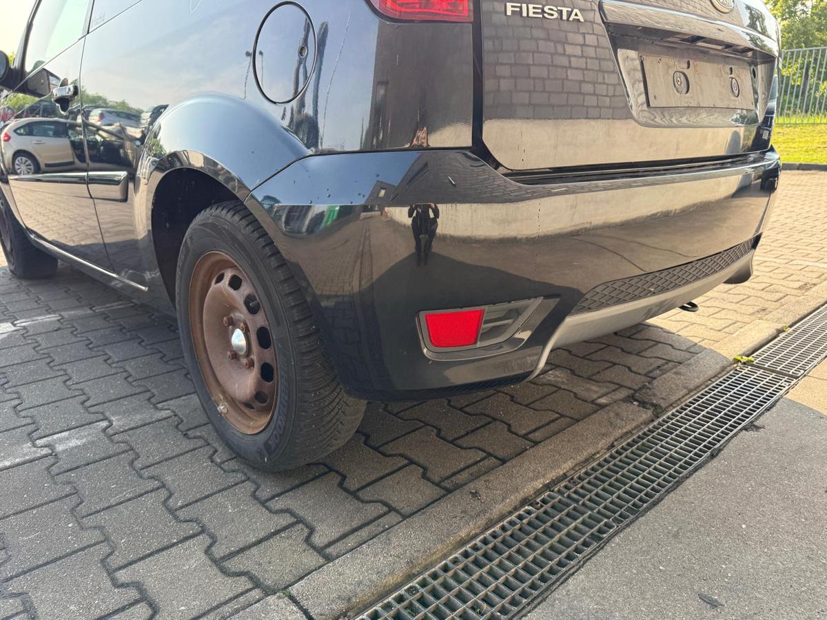 Ford Fiesta JD3 original Stoßstange Stoßfänger hinten Panther Schwarz BJ08